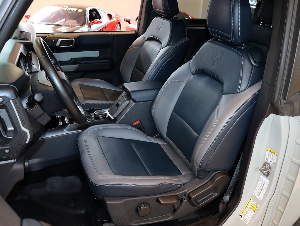 2022 Ford Bronco Base Big Bend Black Diamond Outer Banks Badlands Wildtrak photo 3