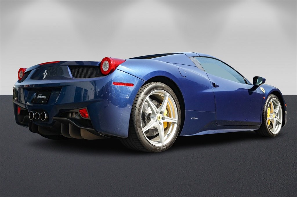 2013 Ferrari 458 Italia Spider -