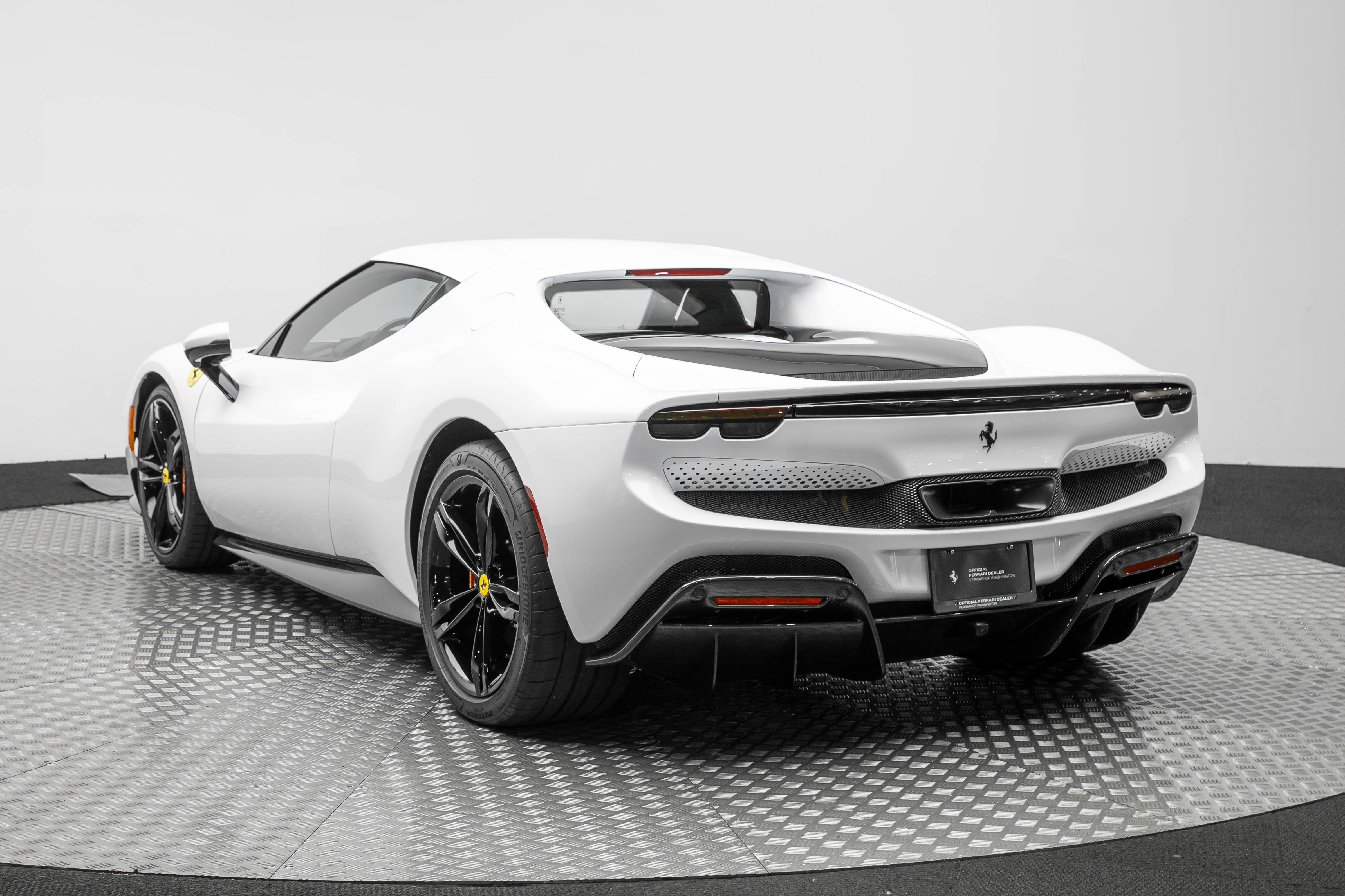2017 Ferrari 488 Spider photo 6