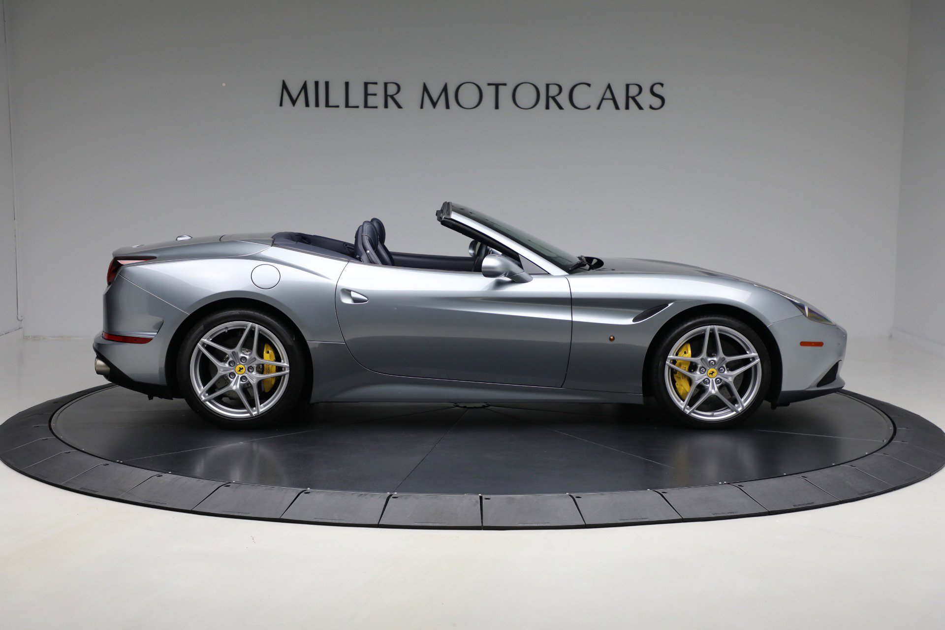 Ferrari California T for sale near you in USA | Ferrari Approved