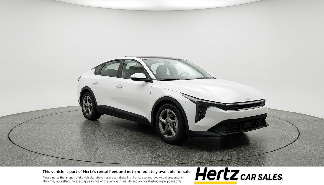 2025 Kia K4 LXS FWD