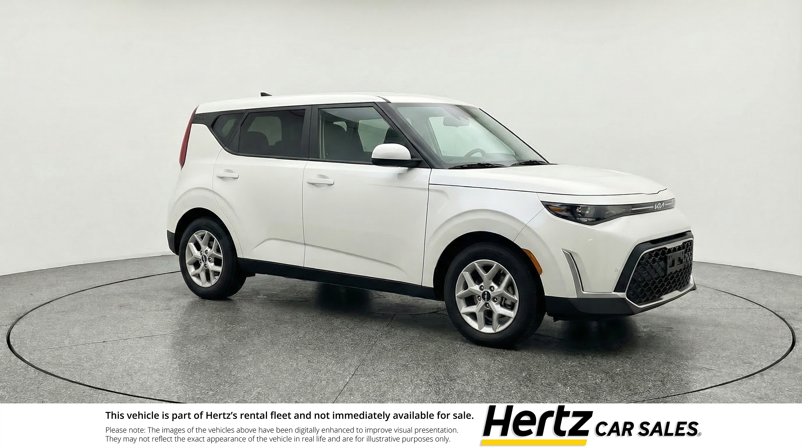 White 2025 Kia Soul LX FWD SUV / Crossover Front-Wheel Drive Automatic