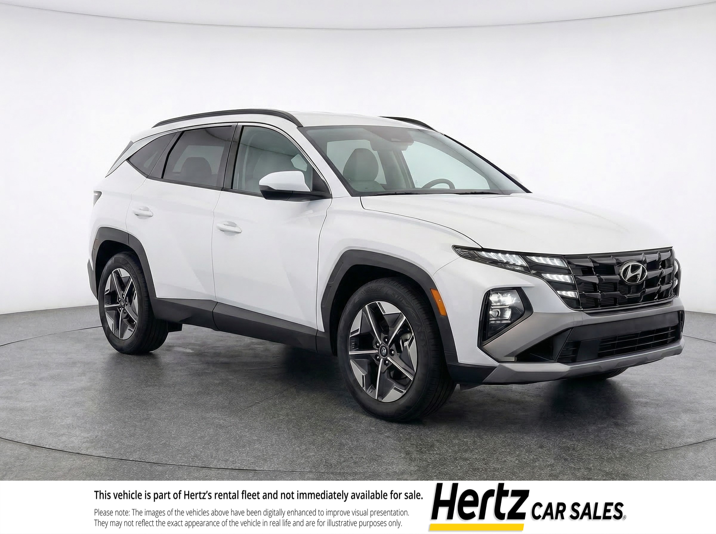 White 2025 Hyundai Tucson SEL AWD SUV / Crossover All-Wheel Drive 8-Speed Automatic