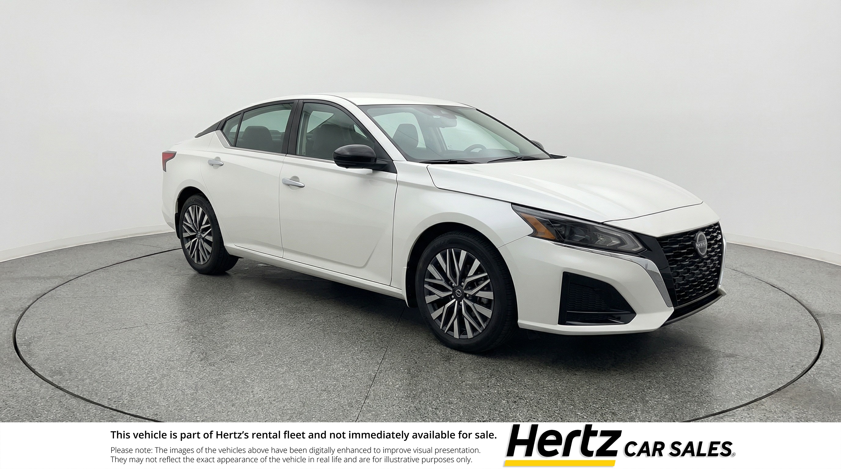 White 2025 Nissan Altima 2.5 SV FWD Sedan Front-Wheel Drive Automatic