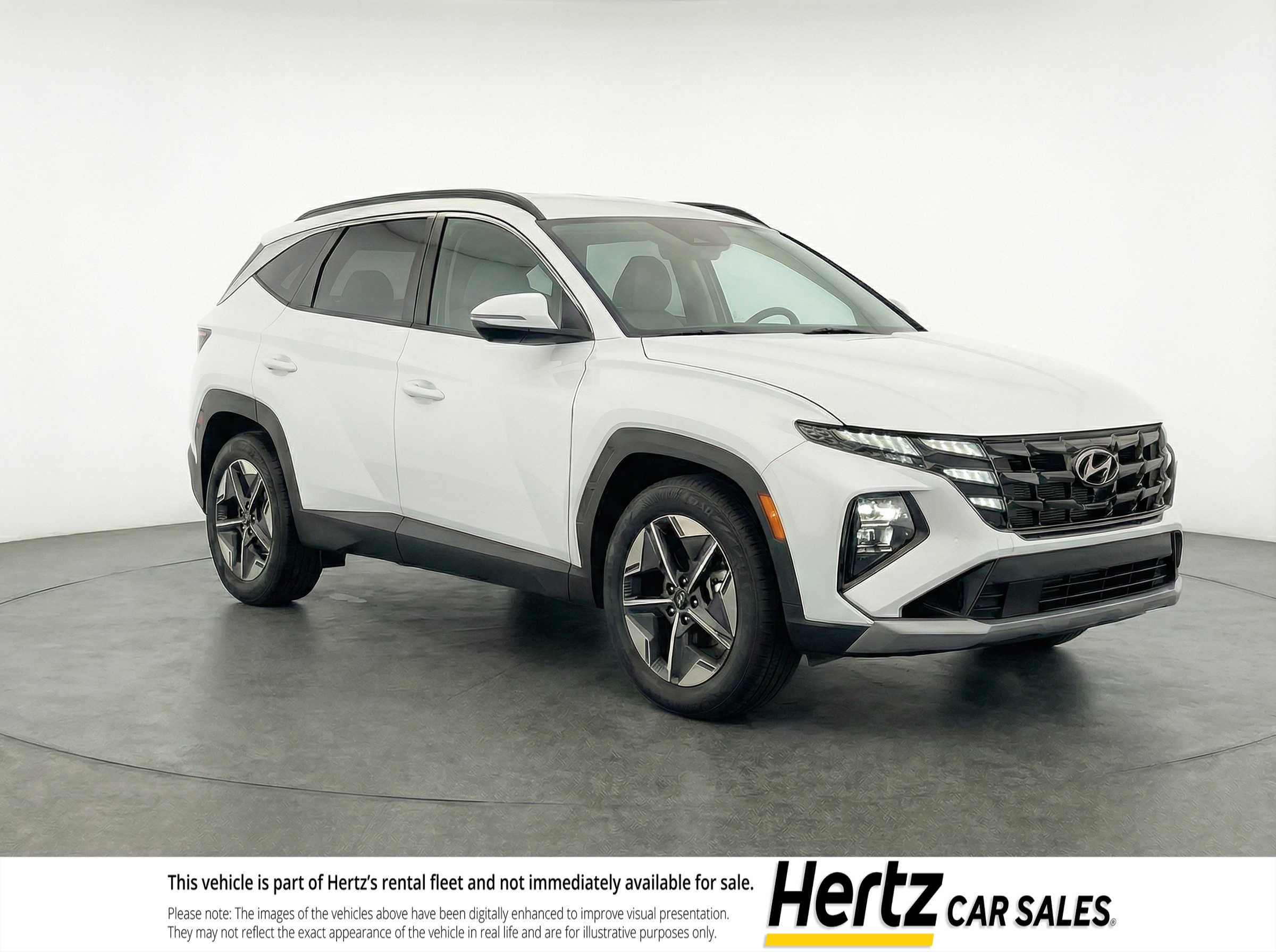 White 2025 Hyundai Tucson SEL AWD SUV / Crossover All-Wheel Drive 8-Speed Automatic