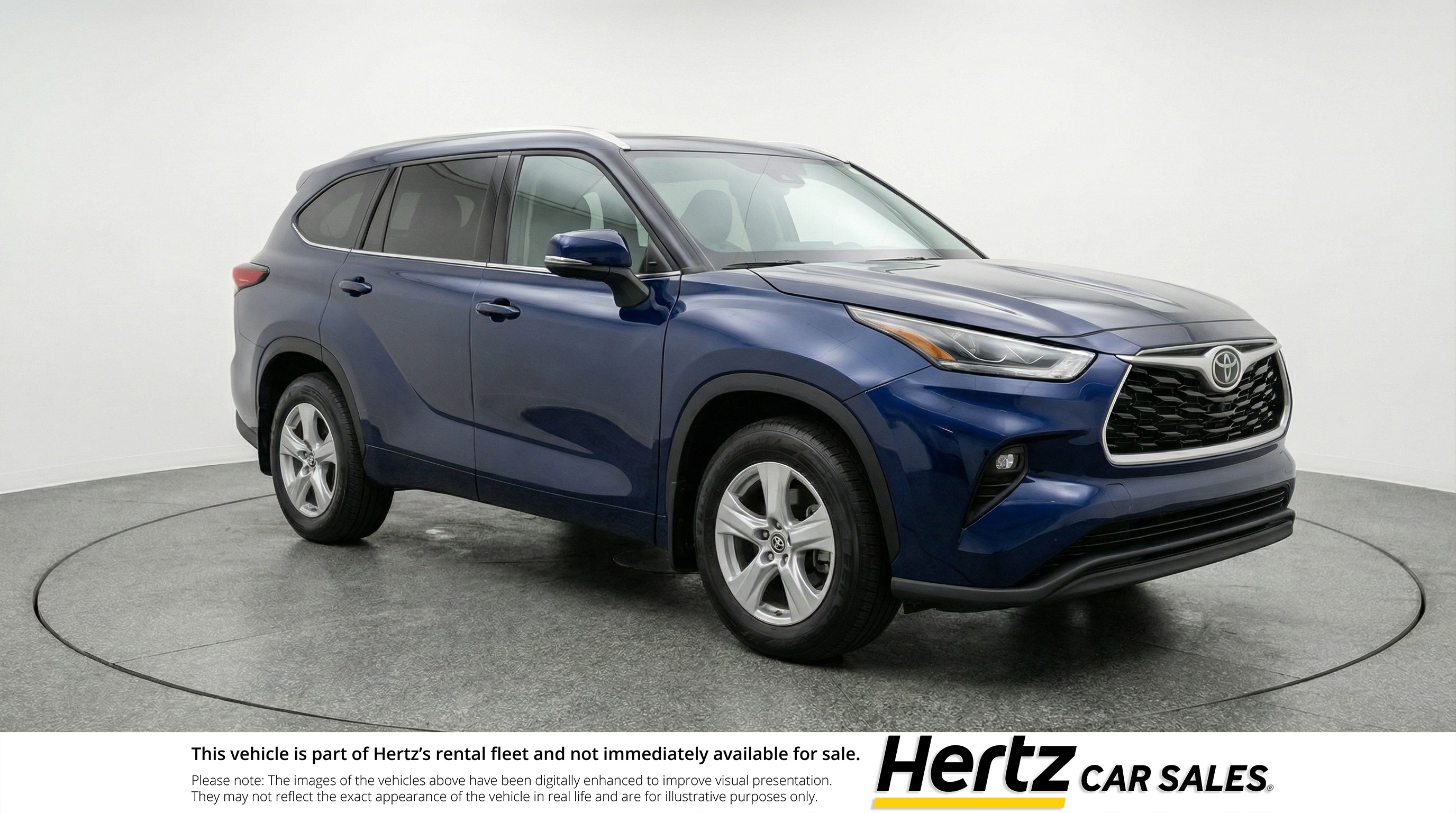 2025 Toyota Highlander LE FWD