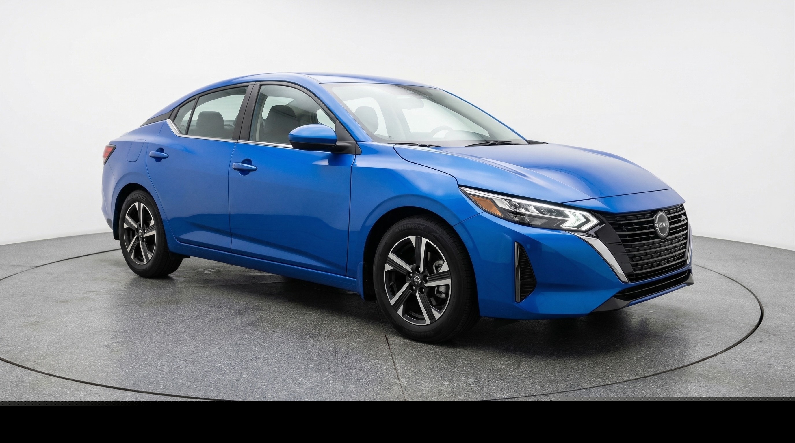 2025 Nissan Sentra SV FWD